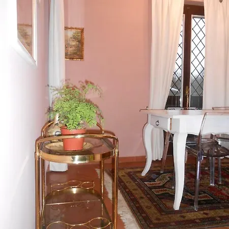 Feriehus Casa Vacanza Tre Pini Ameno